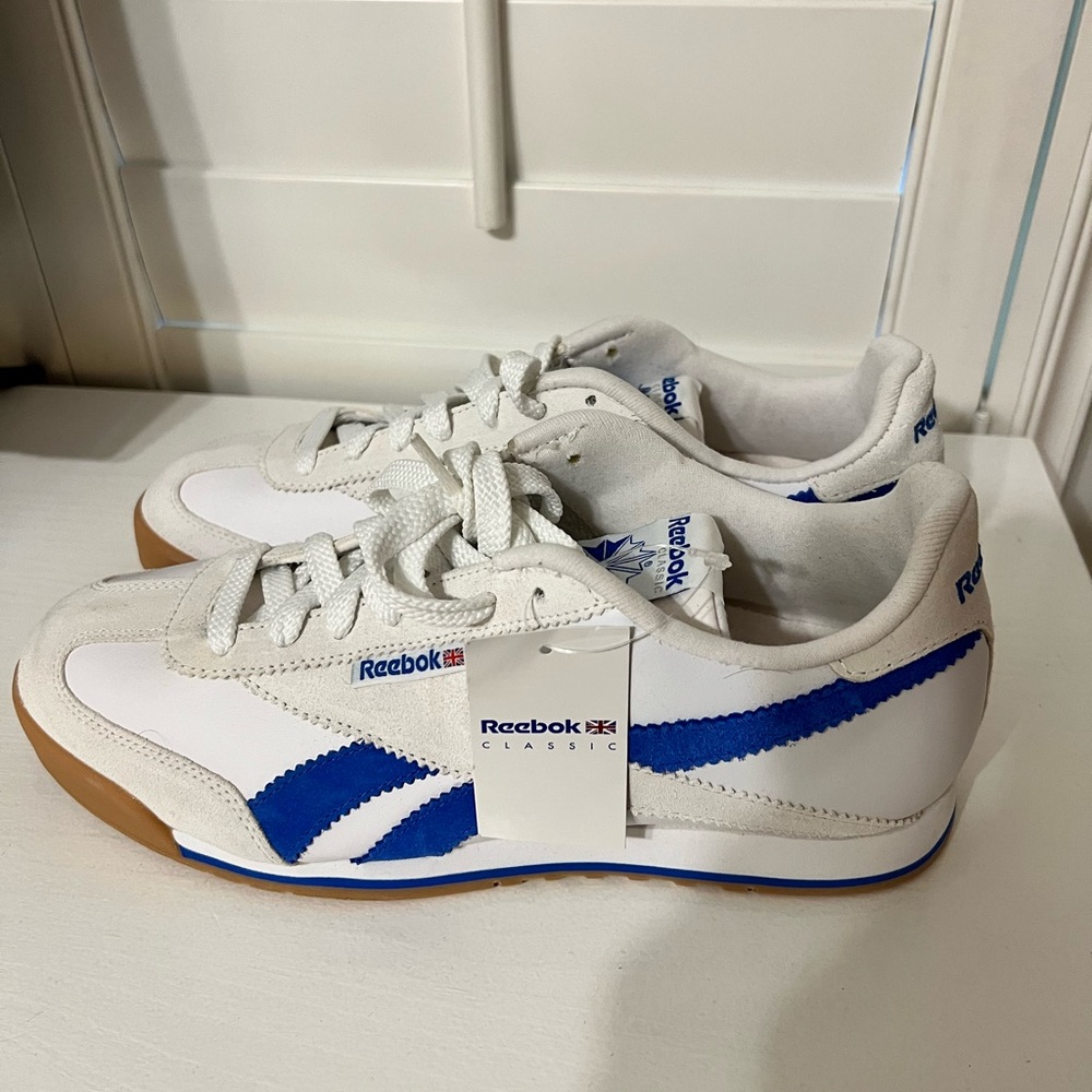 Reebok Classic. Men’s Size 9.5 white